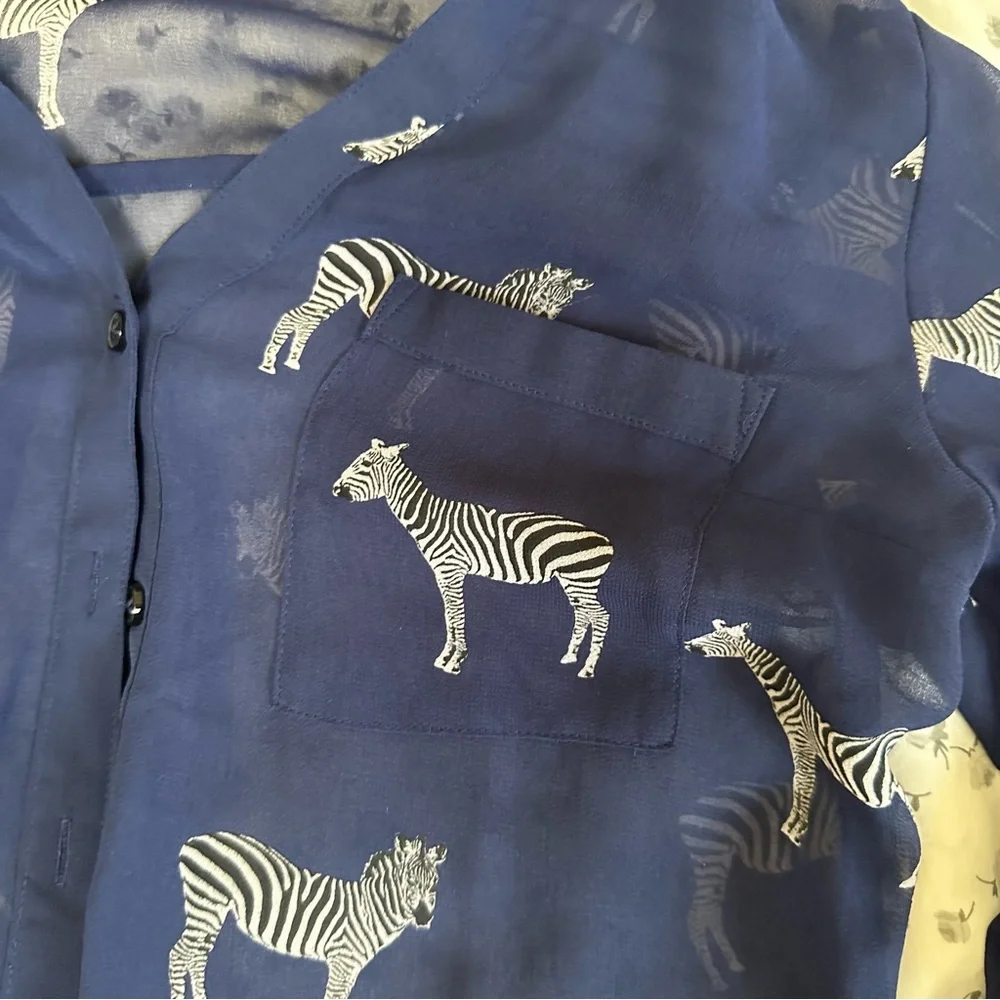 Womens Express Zebra Printed Blouse - Size XS - Picture 4 of 5